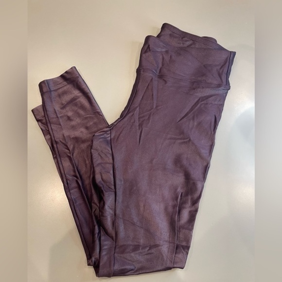 Koral lustrous midrise legging‎ dark plum color Size M. - Picture 2 of 7